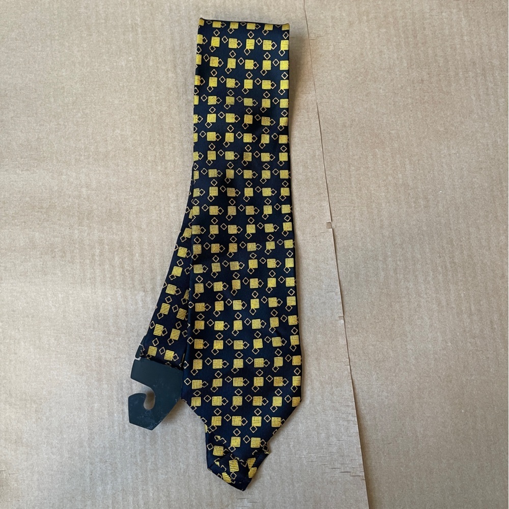 Brioni Roma Black and Gold Geometric Tie